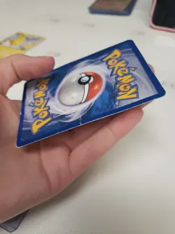 Pikachu 61/90 Common - HGSS Undaunted Pokemon Card - DMG - Image 5