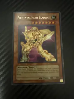 Yu-Gi-Oh Elemental HERO Bladedge - YSD-EN019 - Ultra Rare - 1st Edition LP - Image 1