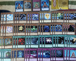 YuGiOh Adrian Gecko Fog King Cloudian Deck & Secret Rare Collection + Game Mat - Image 1