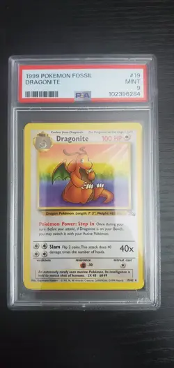 1999 Pokemon Fossil DRAGONITE Non holo Rare Card 19/62 PSA 9 Mint - Image 2