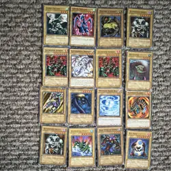 Yu-Gi-Oh! TCG 20+ Card Lot - Summoned Skull, Ryu-Ran, Slot Machine - Image 1