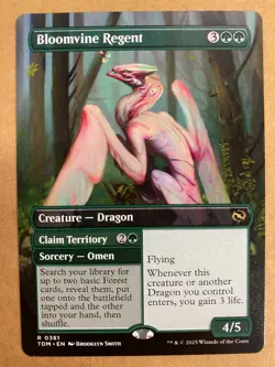 MTG 1x BORDERLESS Bloomvine Regent 381 Tarkir: Dragonstorm Magic Gathering x1 NM - Image 1