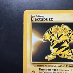 Electabuzz 020/102 Base Set Pokemon vintage 1999 WotC Non-Holo Rare - Image 2