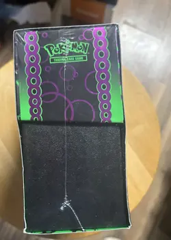 Pokemon Scarlet & Violet Shrouded Fable Elite Trainer Box Booster Pecharunt - Image 2