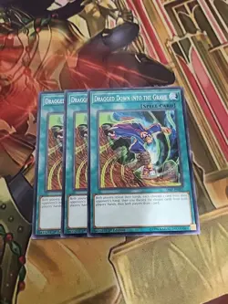 3X Dragged Down into the Grave - SR07-EN031 - NM 1st ed - Common - Yugioh - Image 1