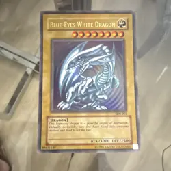 Konami Blue-Eyes White Dragon SDK-001 Ultra Rare Unlimited Starter Deck Kaiba - Image 1