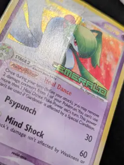 Gardevoir 4/106 Emerald Pokemon HP Reverse Holo DMG CREASE - Image 2
