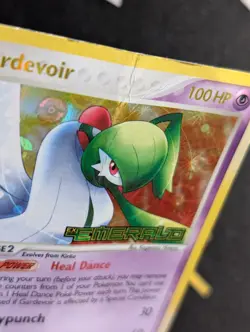 Gardevoir 4/106 Emerald Pokemon HP Reverse Holo DMG CREASE - Image 4