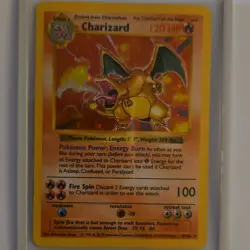 Pokemon Charizard 004/102 Base Set Shadowless Holo Rare 120 HP English - Image 1