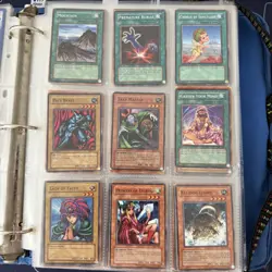 Over 580 Vintage Yu-Gi-Oh Collection & Binder All Cards Included - Image 1