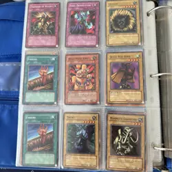 Over 580 Vintage Yu-Gi-Oh Collection & Binder All Cards Included - Image 4