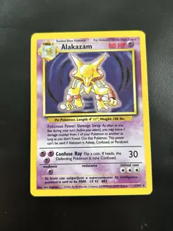 Pokemon TCG Alakazam Base Set Holo Card 001/102 WOTC - Image 1