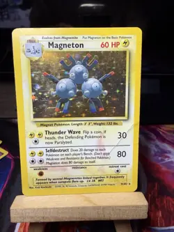 Pokemon Magneton 009/102 Base Set Holo Rare Damaged - Image 1
