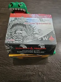 Dungeons & Dragons Adventures in Forgotten Realms Collector Booster Box mtg - Image 2