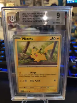 2025 POKEMON SVP EN-SV BLACK STAR PROMO ILLUSTRATION CONTEST 2024 PIKACHU BGS 9 - Image 1