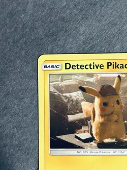 Detective Pikachu SM194 Black Star Promo Holo Pokemon Card NM - Image 4
