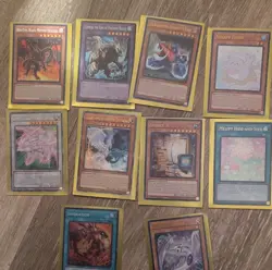 Konami Yu-Gi-Oh! TCG 10 Card Lot Red-Eyes Black Meteor Dragon Melfy Pinny - Image 1