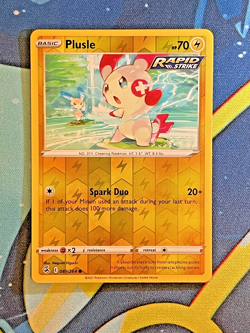 Pokemon TCG Plusle Rapid Strike 089/264 Reverse Holo Common NM Card - Image 1
