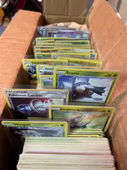Huge Pokemon TCG Lot 800+ Cards from 2011-2023 Holos, Rares, & 40 Reverse Holos - Image 5