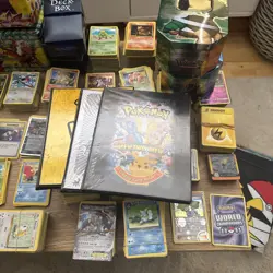 HUGE POKEMON CARD VINTAGE WOTC BULK BUNDLE RARES 1ST EDITIONS HOLOS ENGLISH - Image 5