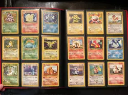 Pokemon Complete Base Set Unlimited - 102/102 - Graded SGC 5 Charizard - Image 5