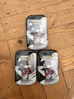 Pokemon TCG Unova Black Bolt & White Flare Mini Tin - Krookodile & Excadrill x 3 - Image 1