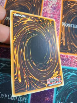 Yu-Gi-Oh! TCG Toon World GLD4-EN036 Common Limited Near Mint - Image 4