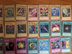 YuGiOh! Starter Deck Yugi SDY-E 2002 Complete 46/46 - Image 3