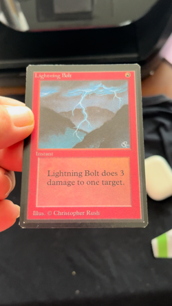 Magic the Gathering Lighting Bolt Beta Unplayed - Image 2