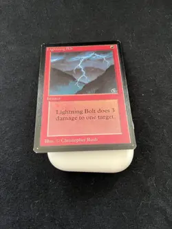 Magic the Gathering Lighting Bolt Beta Unplayed - Image 4