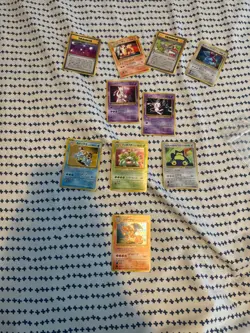 pokemon cards Japanese with Charizard and other rare ones - Image 1