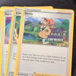 Pokemon TCG Trainer Card Lot - Pack of 100 random pokemon trainer cards. - Image 4