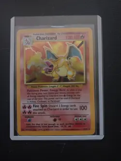 Vintage Pokemon Charizard 4/102 Holo Rare Pokemon Base Set Card 1999 - Image 1