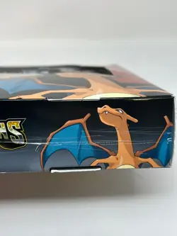 21 Pokemon TCG: 25th Anniversary Celebrations Collection - Charizard V - Image 3
