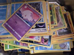 Pokemon TCG bulk 9.6kg SWORD AND SHIELD SERIES. - Image 5