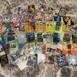 Huge Spanish Pokemon Lot - Image 1