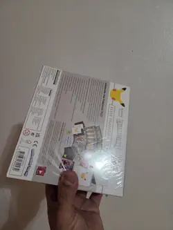 Pokemon TCG: 25th Anniversary Celebrations Elite Trainer Box (2021) 820650809439 - Image 3