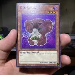 Yugioh! 1x Des Koala MZMU-EN062 Secret Rare 1st Ed NM - Image 1