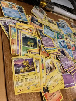 Pokemon TCG Trading Cards Collection Lot (250+ Cards) 636996769661 - Image 3
