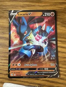 Pokemon TCG Lucario v Fusion Strike Holo Ultra Rare Full Art 146/264 - Image 1