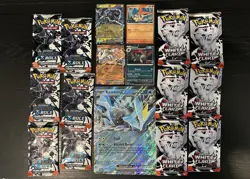 Pokemon - Unova Heavy Hitters Premium Collection (SV Black Bolt & White Flare) - Image 1