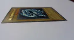 Blue-Eyes White Dragon SDK-001 (Ultra Rare, Unlimited, Moderately Played / MP) - Image 2