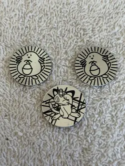 Lot of 3 Official Pokemon TCG Coins Vintage Meowth & 2 Chansey 1999/2000 - Image 1