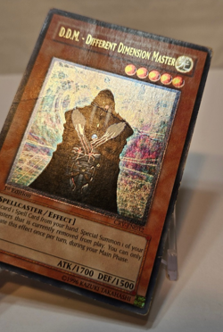 Ultimate Rare D.D.M. - Different Dimension Master CRV-EN032 1st Ed Yugioh 944 - Image 3