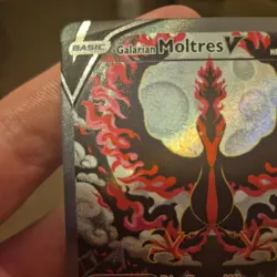2021 POKEMON CHILLING REIGN GALARIAN MOLTRES V ALTERNATE ART 177/198 - Image 3