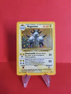 Pokemon Karte/card - Magneton 9/102 - Base Set Holo - Very Good - Image 1
