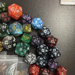 MTG: QUIVER Boxes Set of 5 Colors 3 New & 2 Used 50+ Spindown Dice Life Counter - Image 5
