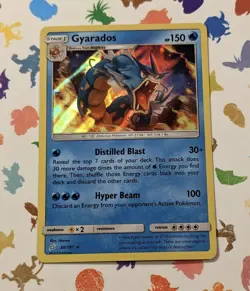 Pokemon TCG Gyarados 30/181 Holo Rare Sun And Moon Team Up English 2019 - Image 1