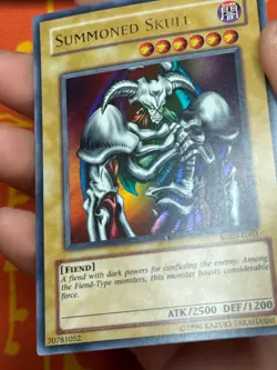 YUGIOH SUMMONED SKULL ULTRA RARE LIGHT PLAY MRD-E003 - Image 4