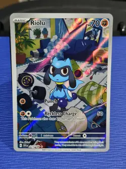 Pokemon TCG Riolu 215/198 Illustration Rare Scarlet And Violet Base Set NM - Image 1